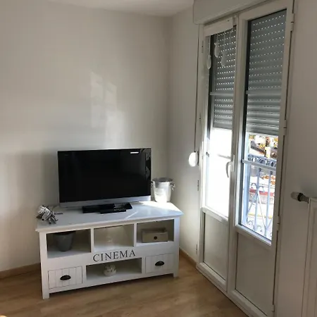 Appartement Des Sarcelles 3 *